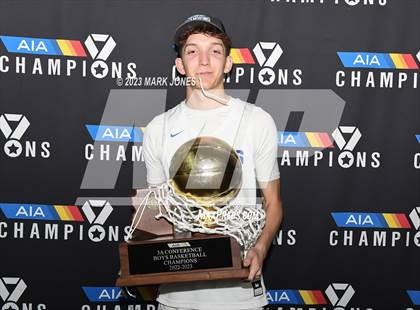 Thumbnail 2 in Monument Valley vs. Valley Christian (AIA 3A Final Awards) photogallery.