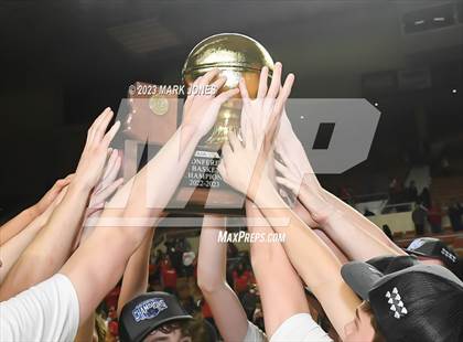 Thumbnail 3 in Monument Valley vs. Valley Christian (AIA 3A Final Awards) photogallery.