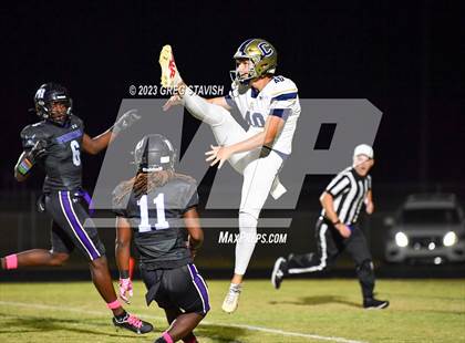 Thumbnail 3 in Cuthbertson @ Porter Ridge photogallery.