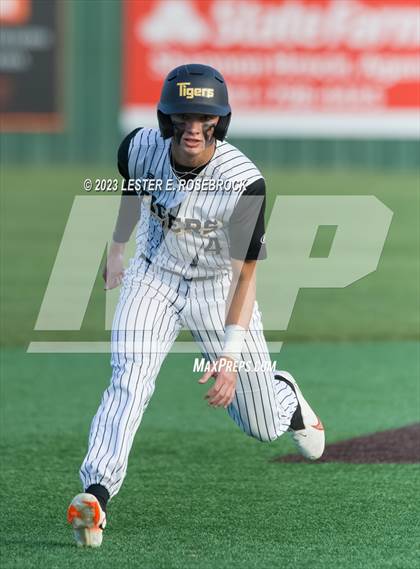 Thumbnail 3 in Sealy @ Navarro (UIL 4A Area Playoffs) photogallery.