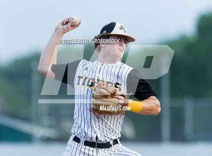 Thumbnail 1 in Sealy @ Navarro (UIL 4A Area Playoffs) photogallery.