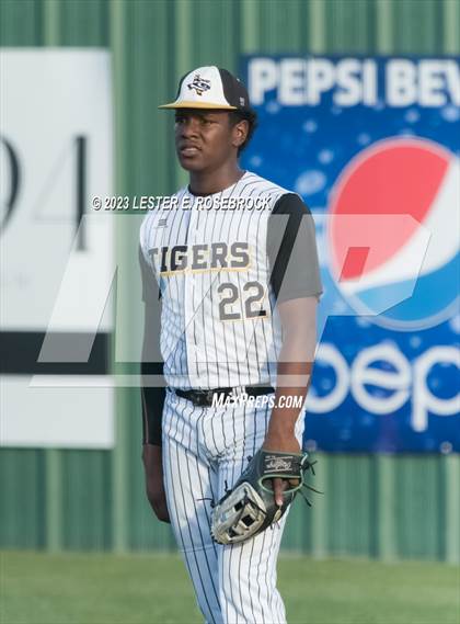 Thumbnail 1 in Sealy @ Navarro (UIL 4A Area Playoffs) photogallery.