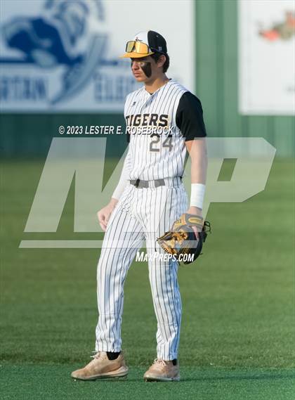 Thumbnail 2 in Sealy @ Navarro (UIL 4A Area Playoffs) photogallery.