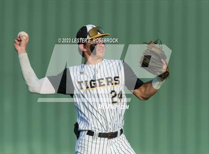 Thumbnail 2 in Sealy @ Navarro (UIL 4A Area Playoffs) photogallery.