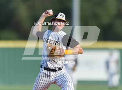 Thumbnail 2 in Sealy @ Navarro (UIL 4A Area Playoffs) photogallery.