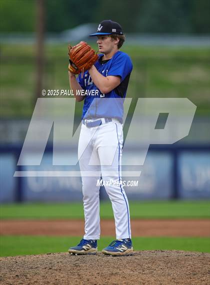 Thumbnail 3 in South Williamsport vs. Montgomery (PIAA D4 Class 2A Final) photogallery.
