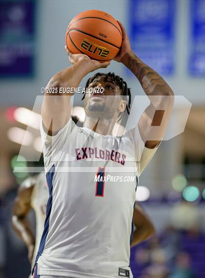 Thumbnail 3 in Grayson vs. Columbus (City of Palms Classic) photogallery.