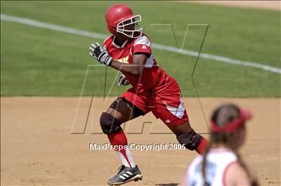 Thumbnail 1 in La Salle vs. Whittier Christian (D6 Sec. Final) photogallery.