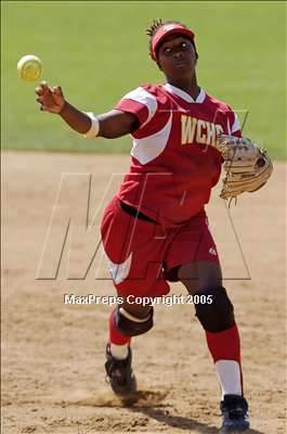 Thumbnail 2 in La Salle vs. Whittier Christian (D6 Sec. Final) photogallery.