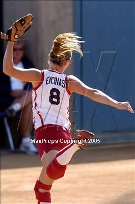 Thumbnail 3 in La Salle vs. Whittier Christian (D6 Sec. Final) photogallery.