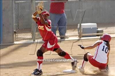 Thumbnail 1 in La Salle vs. Whittier Christian (D6 Sec. Final) photogallery.