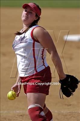 Thumbnail 2 in La Salle vs. Whittier Christian (D6 Sec. Final) photogallery.