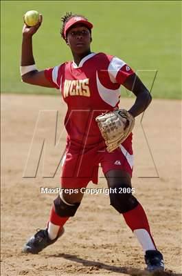 Thumbnail 1 in La Salle vs. Whittier Christian (D6 Sec. Final) photogallery.