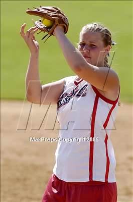 Thumbnail 2 in La Salle vs. Whittier Christian (D6 Sec. Final) photogallery.