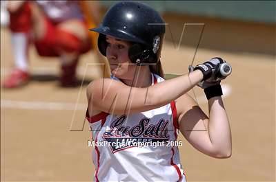 Thumbnail 3 in La Salle vs. Whittier Christian (D6 Sec. Final) photogallery.