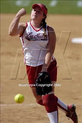 Thumbnail 3 in La Salle vs. Whittier Christian (D6 Sec. Final) photogallery.