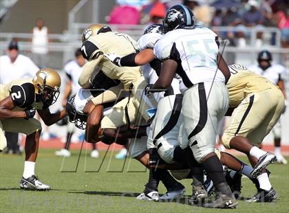 Thumbnail 2 in Seguin @ South Oak Cliff (Lone Star Football Classic) photogallery.