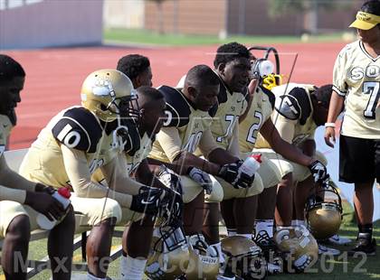 Thumbnail 3 in Seguin @ South Oak Cliff (Lone Star Football Classic) photogallery.
