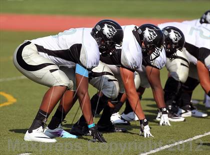Thumbnail 1 in Seguin @ South Oak Cliff (Lone Star Football Classic) photogallery.
