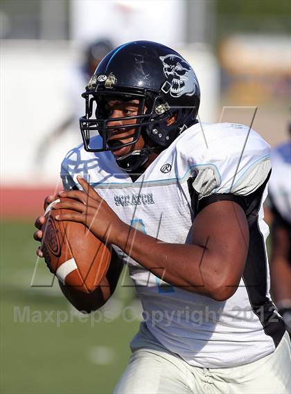 Thumbnail 3 in Seguin @ South Oak Cliff (Lone Star Football Classic) photogallery.