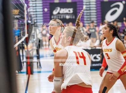 Thumbnail 3 in Skyview vs. Cathedral Catholic (Durango Fall Classic) photogallery.
