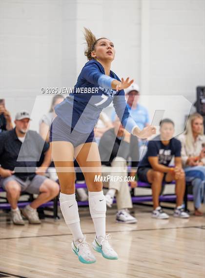 Thumbnail 2 in Skyview vs. Cathedral Catholic (Durango Fall Classic) photogallery.