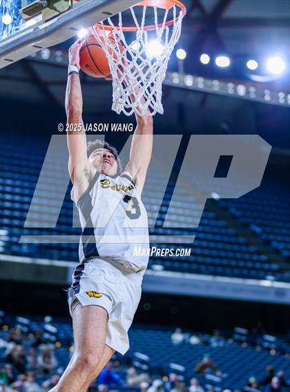 Thumbnail 3 in Liberty vs. Bellevue (WIAA 3A Round of 12) photogallery.
