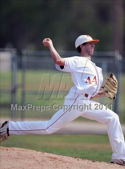 Thumbnail 3 in Cullman @ Grissom photogallery.
