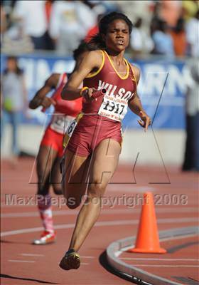 Thumbnail 2 in 81st Clyde Littlefield Texas Relays photogallery.