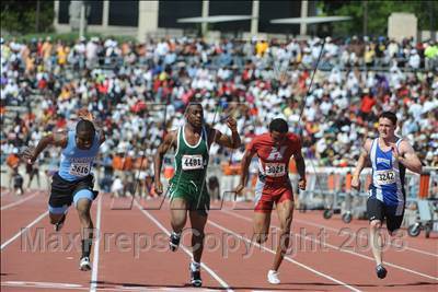 Thumbnail 2 in 81st Clyde Littlefield Texas Relays photogallery.