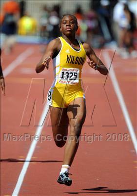 Thumbnail 3 in 81st Clyde Littlefield Texas Relays photogallery.