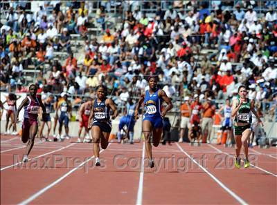 Thumbnail 3 in 81st Clyde Littlefield Texas Relays photogallery.