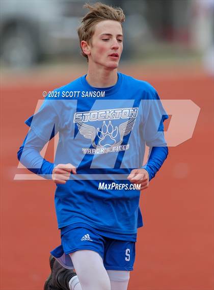 Thumbnail 3 in Plainville Invitational Track Meet photogallery.
