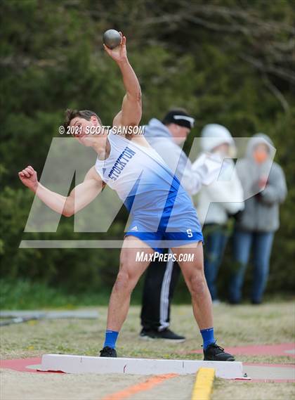 Thumbnail 2 in Plainville Invitational Track Meet photogallery.