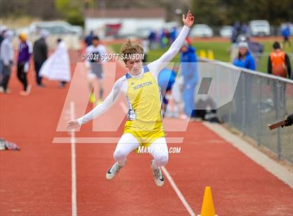Thumbnail 1 in Plainville Invitational Track Meet photogallery.
