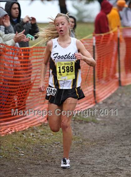 Thumbnail 3 in CIF State Cross Country Championships (D2 Girls) photogallery.