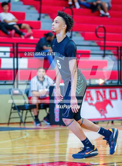 Thumbnail 1 in Pflugerville Connally @ Manor photogallery.