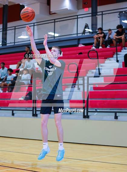 Thumbnail 1 in Pflugerville Connally @ Manor photogallery.