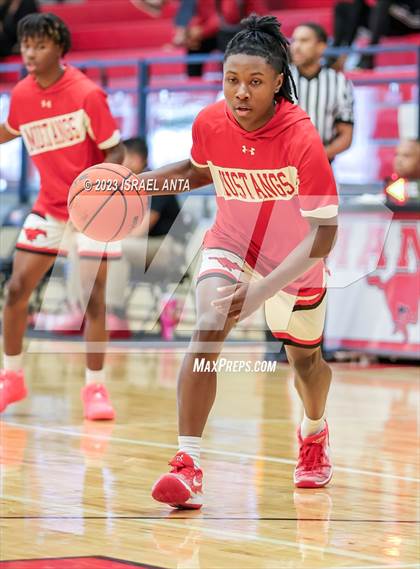 Thumbnail 1 in Pflugerville Connally @ Manor photogallery.