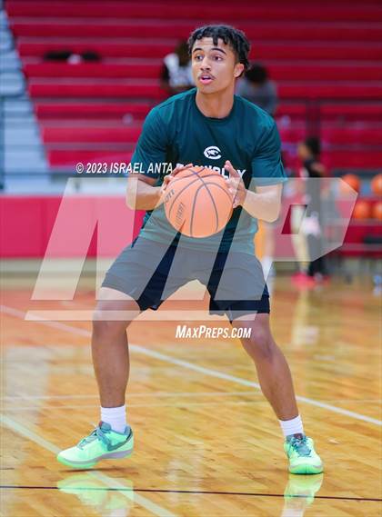 Thumbnail 2 in Pflugerville Connally @ Manor photogallery.