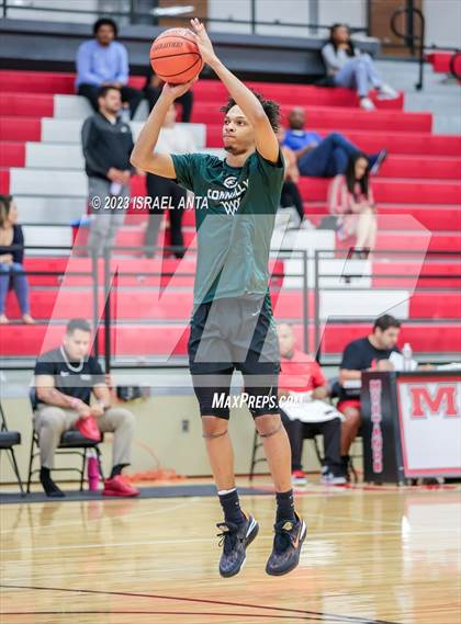 Thumbnail 1 in Pflugerville Connally @ Manor photogallery.