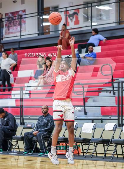 Thumbnail 1 in Pflugerville Connally @ Manor photogallery.