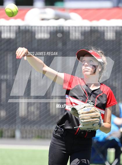 Thumbnail 1 in San Lorenzo Valley @ Hillsdale (CCS D2 Quarterfinal) photogallery.
