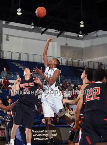 Thumbnail 1 in Winter Park vs Butler (T-Mobile Invitational) photogallery.