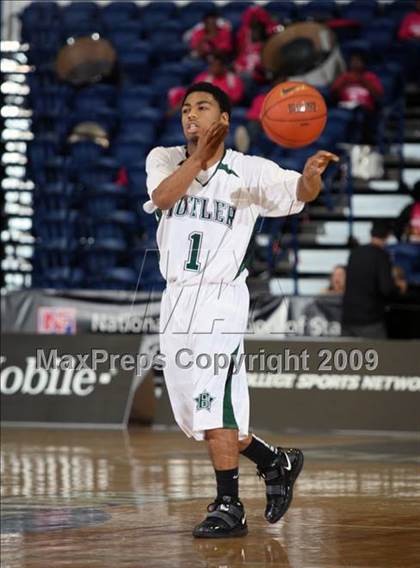 Thumbnail 2 in Winter Park vs Butler (T-Mobile Invitational) photogallery.