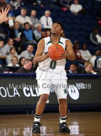 Thumbnail 1 in Winter Park vs Butler (T-Mobile Invitational) photogallery.