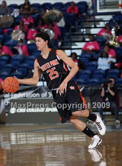 Thumbnail 2 in Winter Park vs Butler (T-Mobile Invitational) photogallery.