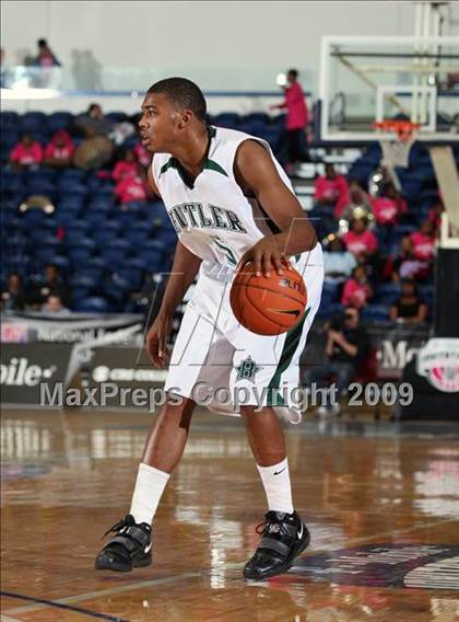 Thumbnail 3 in Winter Park vs Butler (T-Mobile Invitational) photogallery.