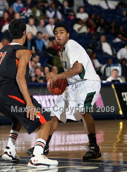 Thumbnail 1 in Winter Park vs Butler (T-Mobile Invitational) photogallery.