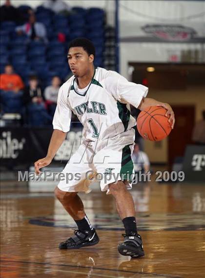 Thumbnail 2 in Winter Park vs Butler (T-Mobile Invitational) photogallery.